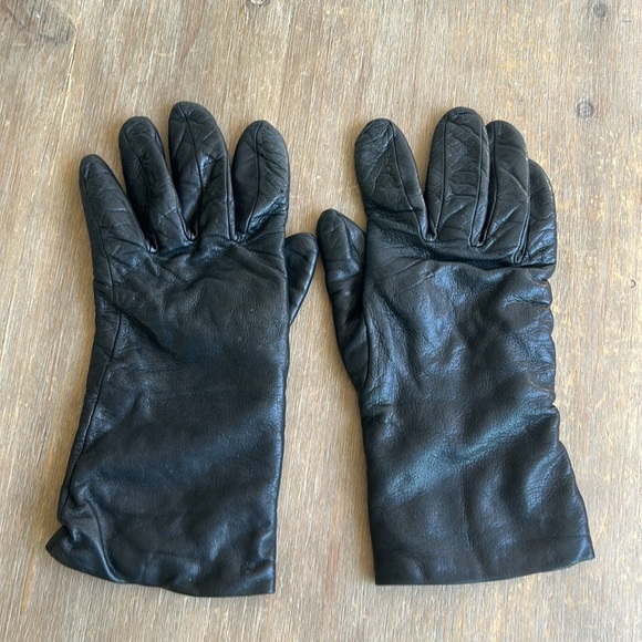 Made in Italy Black Leather Gloves Women’s Size 7.5 - Picture 12 of 12
